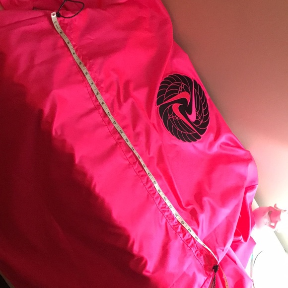 💕 Nike Pink Oversized Jacket Size L NWT 💕 - Picture 10 of 10